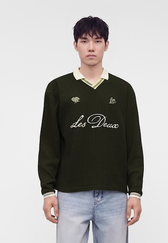 Les Deux Sweatshirt in Green: front