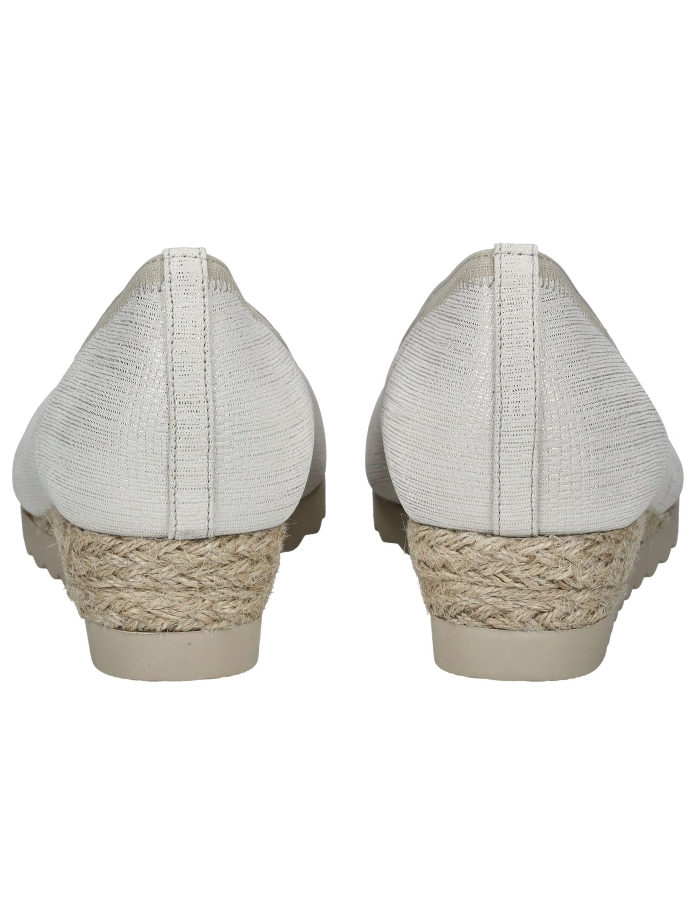 GABOR Pumps in White