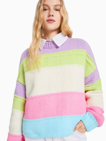 Bershka Sweter w kolorze fioletowy