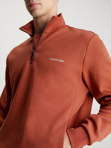 Sweat-shirt Calvin Klein en marron