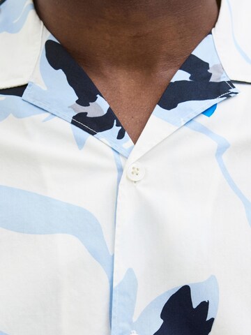 JACK & JONES Comfort fit Button Up Shirt in Blue