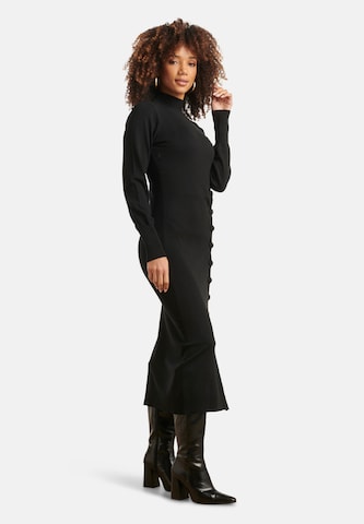 Smashed Lemon Kleid in Schwarz