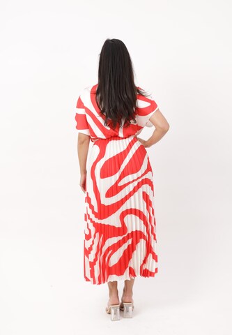 Elara Dress in Red
