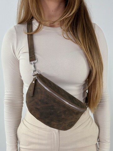 lePelou Gürteltasche 'NINO' in Braun