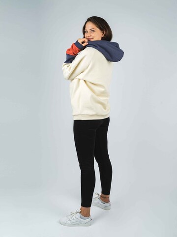 NOORLYS Sweatshirt 'TÜÜTJE' in Beige