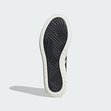 Sneaker bassa 'Court 24' di ADIDAS PERFORMANCE in bianco