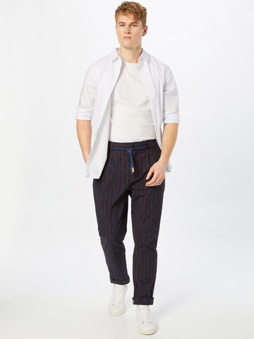 SCOTCH & SODA Tapered Pleat-front trousers in Blue