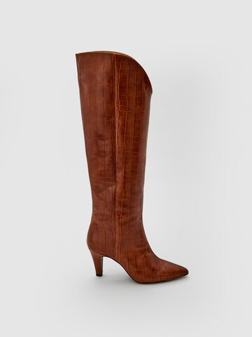 EDITED Boot 'Desdemona' in Brown: front