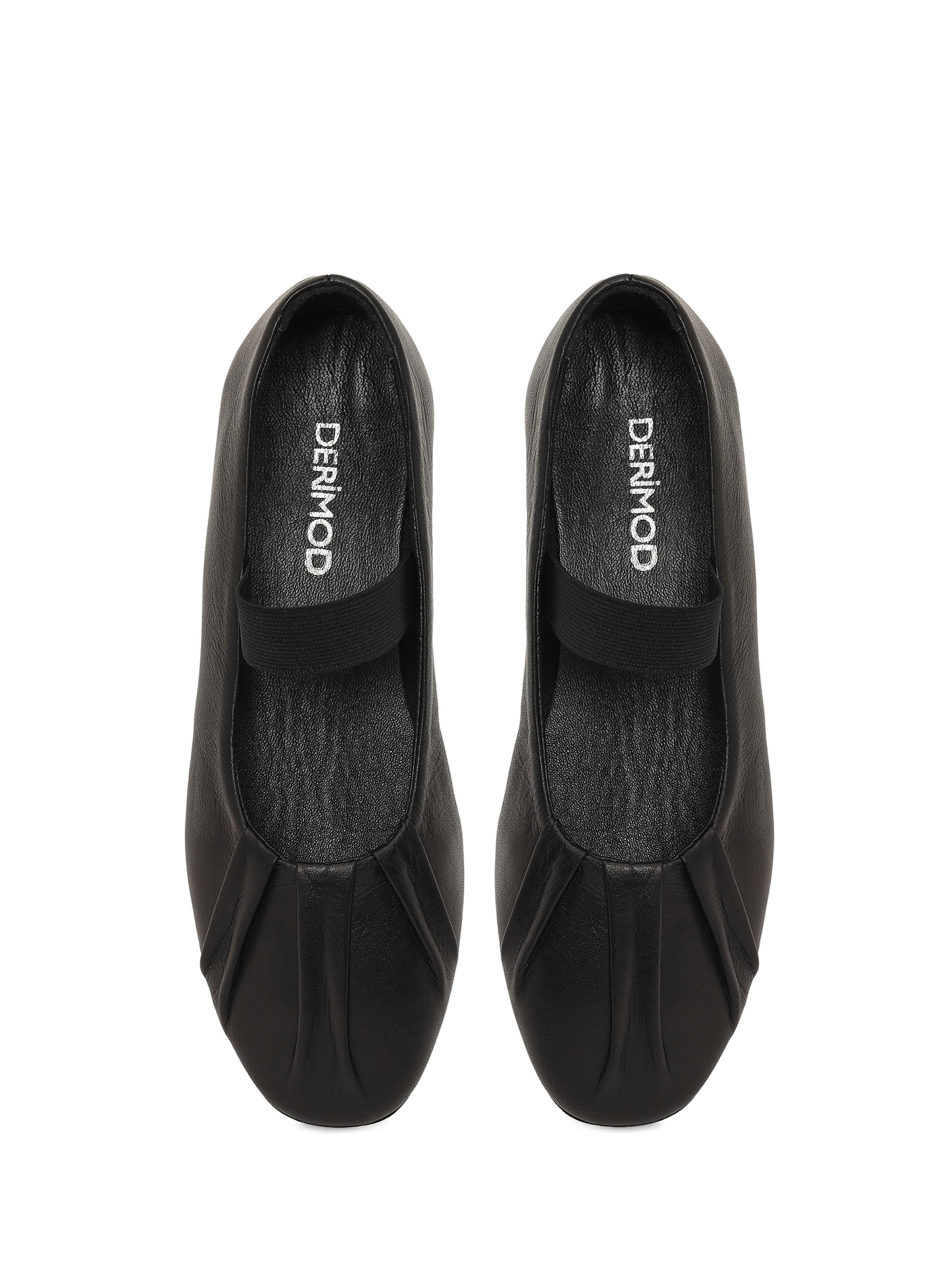 Derimod Ballerina in Schwarz