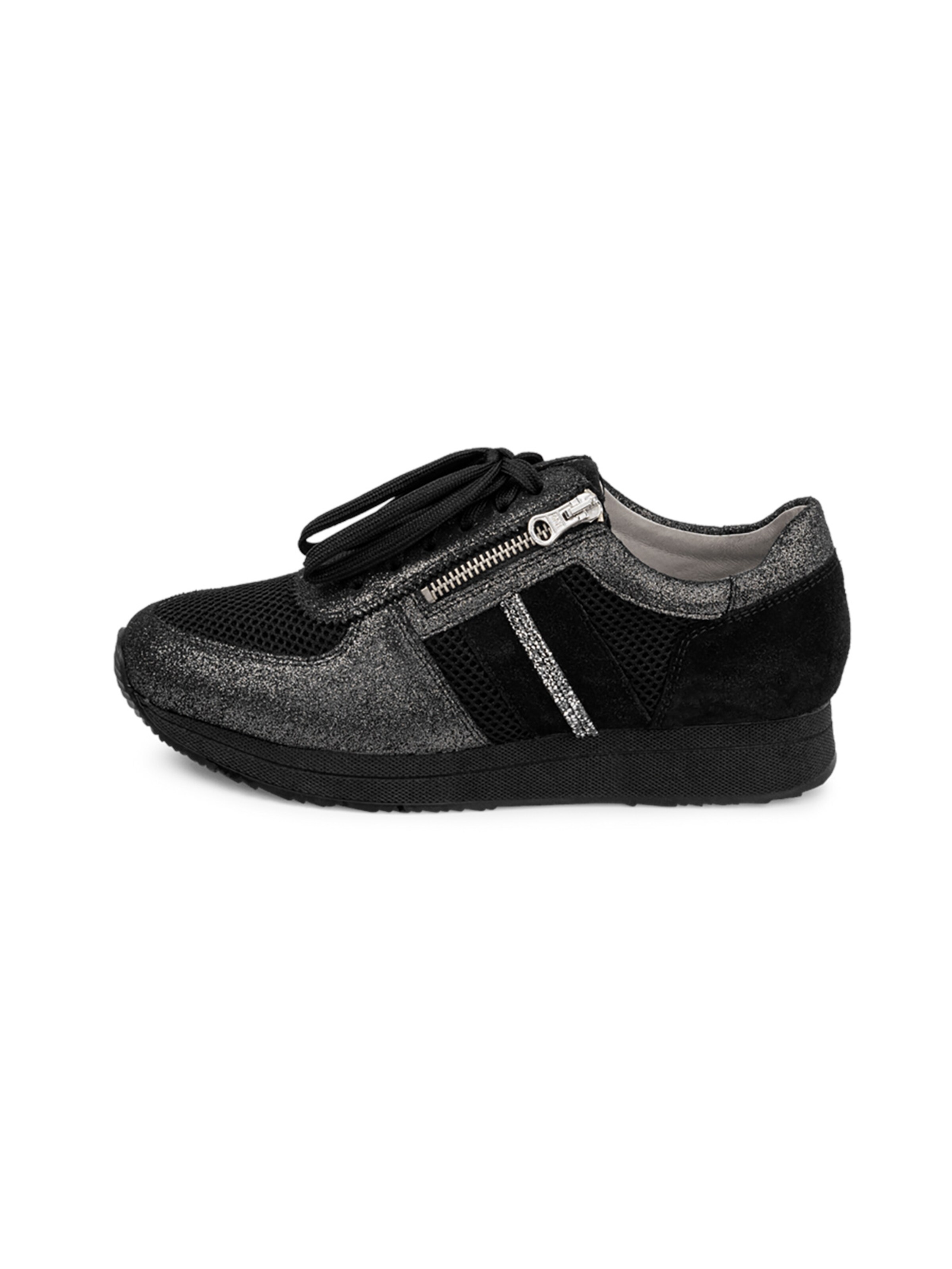 VITAFORM Sneakers in Black