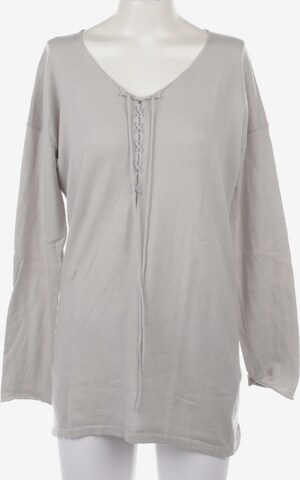 Allude Sweater & Cardigan in M in Grey: front