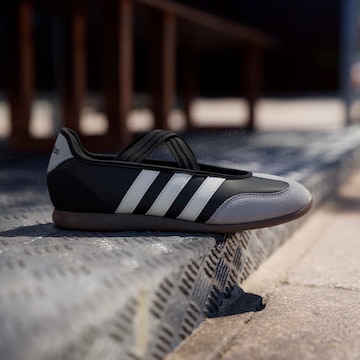 ADIDAS SPORTSWEAR Tenisky 'Barreda' – černá