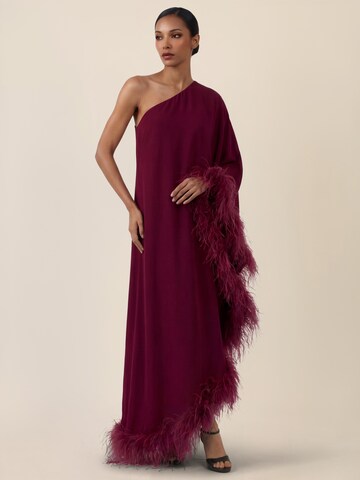 APART Evening Dress in Red