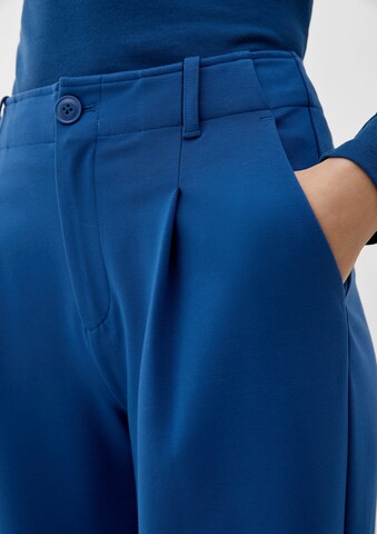 s.Oliver Wide leg Pleat-front trousers in Blue