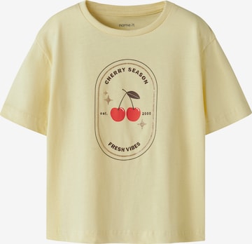 T-Shirt 'NMFKATRINA' NAME IT en jaune : devant