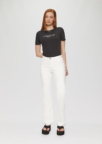 QS Flared Jeans 'Reena' in Beige