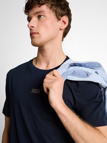 TOM TAILOR DENIM Тениска в синьо