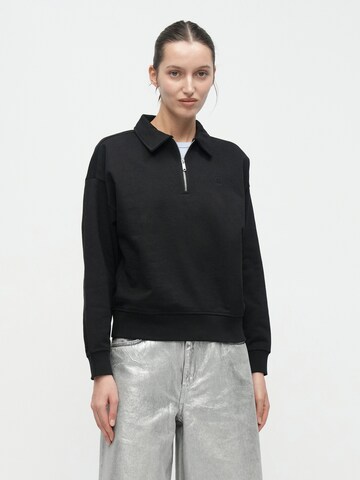 Calvin Klein Jeans Sweatshirt i sort: forside