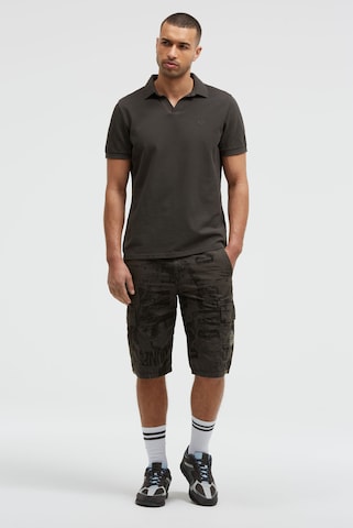 CAMP DAVID Regular Cargo Pants in Brown