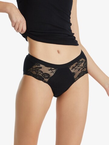 Blackspade Slip in Black