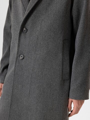Cappotto di mezza stagione 'Ruben' di Antioch in grigio