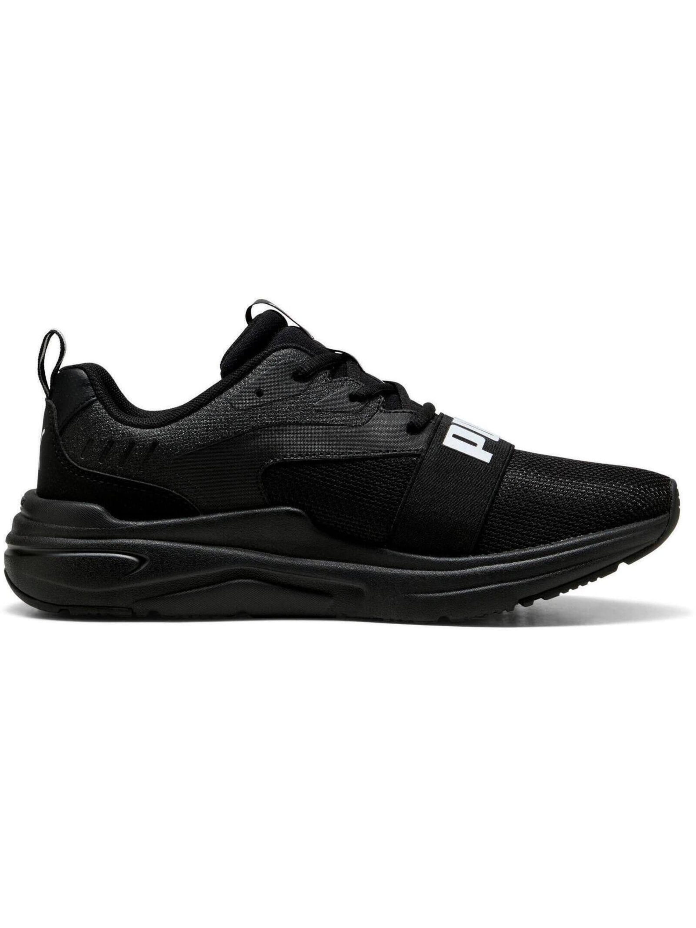 PUMA Sportschoen in Zwart