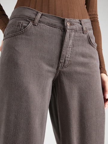 Wide leg Jeans di TOPSHOP in marrone