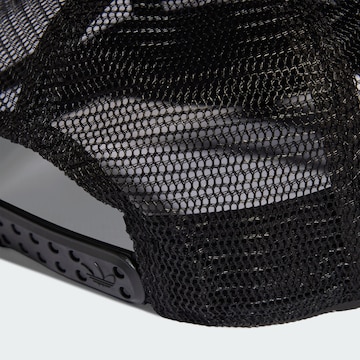 ADIDAS ORIGINALS Cap in Black