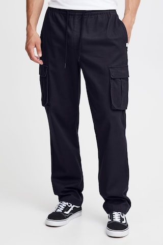 !Solid Regular Cargo Pants 'Gint' in Blue: front