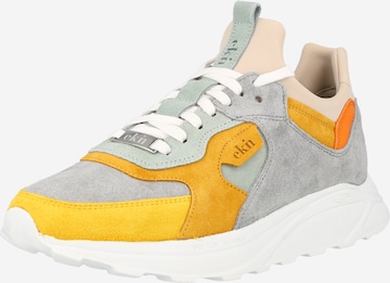 EKN Footwear Sneakers 'Larch' in Grey: front