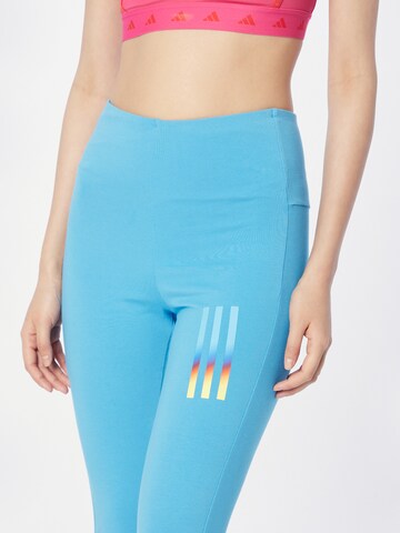 ADIDAS SPORTSWEAR - Flared Calças de desporto 'Mission Victory' em azul