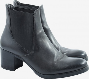 Pier One Dress Boots in 40 in Black: front