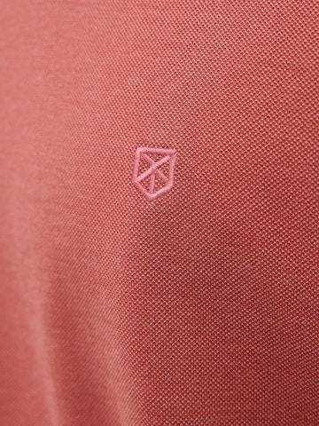 JACK & JONES T-Shirt in Rot