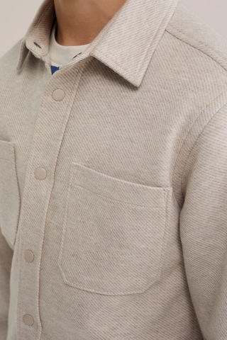 WE Fashion Regular fit Button Up Shirt in Beige