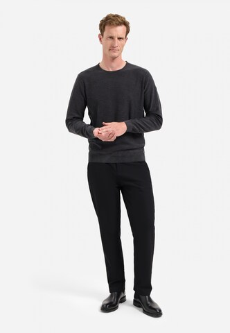 No Excess Pullover in Schwarz