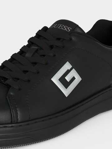 GUESS - Zapatillas deportivas bajas 'WELYAR' en negro