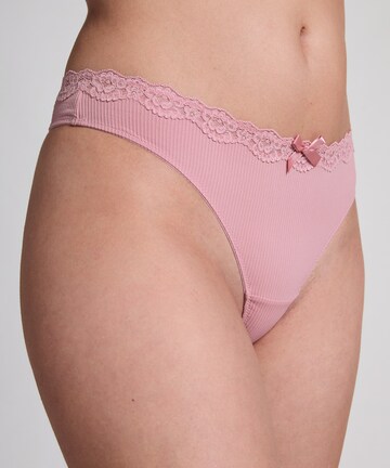 Hunkemöller String 'Lola' in Pink: Vorderseite