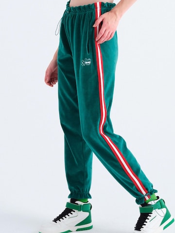 Rockupy Tapered Hose 'Violaine'‌‌‌‌‌‌‌‌‌‌ in Grün