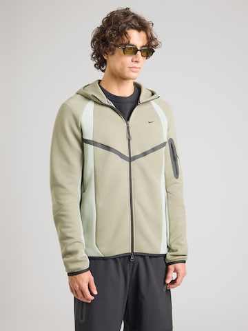 Nike Sportswear Tréning dzseki 'TECH FLC PRO' - zöld: elől