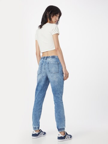 Soccx Tapered Jeans in Blau