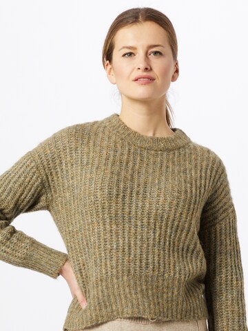 Pullover 'New Chunky' di ONLY in verde: frontale