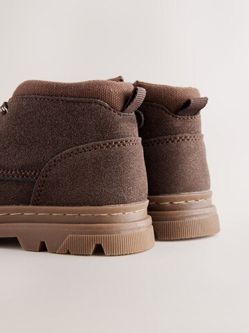 Next Sneaker in Braun