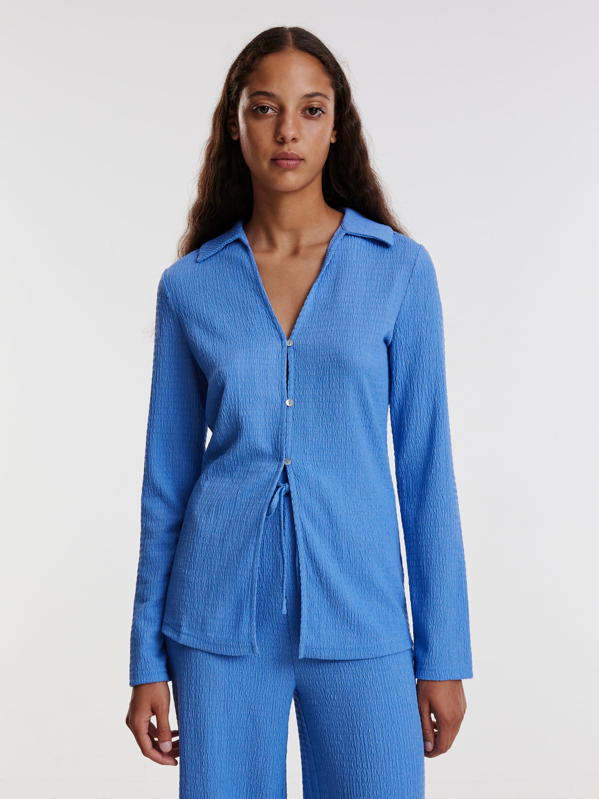 EDITED Produkte Bluse 'Orela' blau