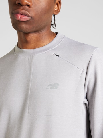 new balance Sportsweatshirt in Grijs