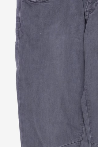 s.Oliver Jeans 27-28 in Grau