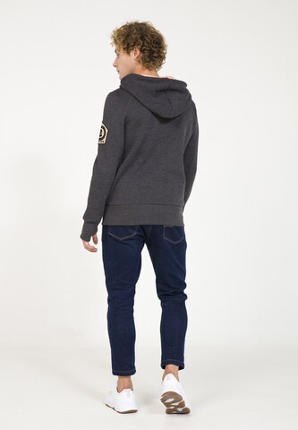 Pull-over PLUS EIGHTEEN en noir