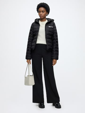 KARL LAGERFELD JEANS - Chaqueta de entretiempo en negro