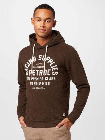 Petrol Industries Sweatshirt in Bruin: voorkant