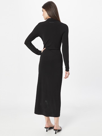 Calvin Klein Трикотажное платье в Черный