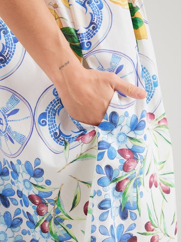 Emily Van Den Bergh Φόρεμα σε λευκό